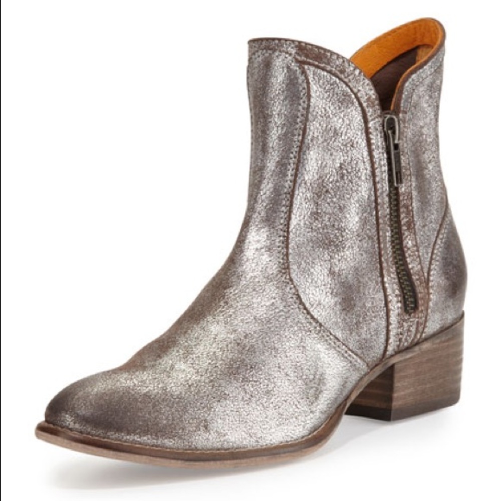 Seychelles Lucky Penny Metallic Bootie, color Pewter, size 8.5, great condition!